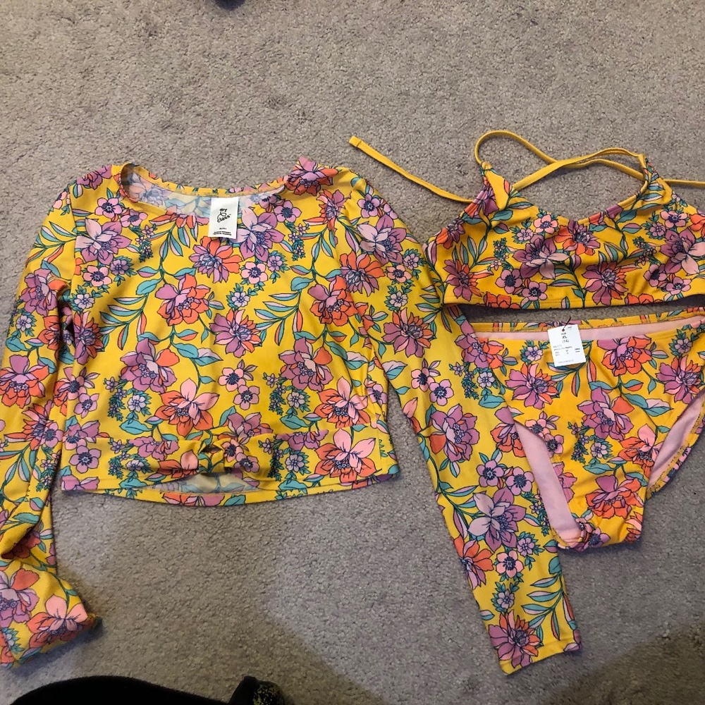 NEW FLORAL 3 piece girls bathing suite size XL